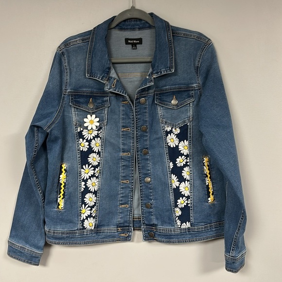 One-Of-A-Kind Colorful  Flower Child Boho Upcycled Denim Jacket, Women's Large - Picture 3 of 8